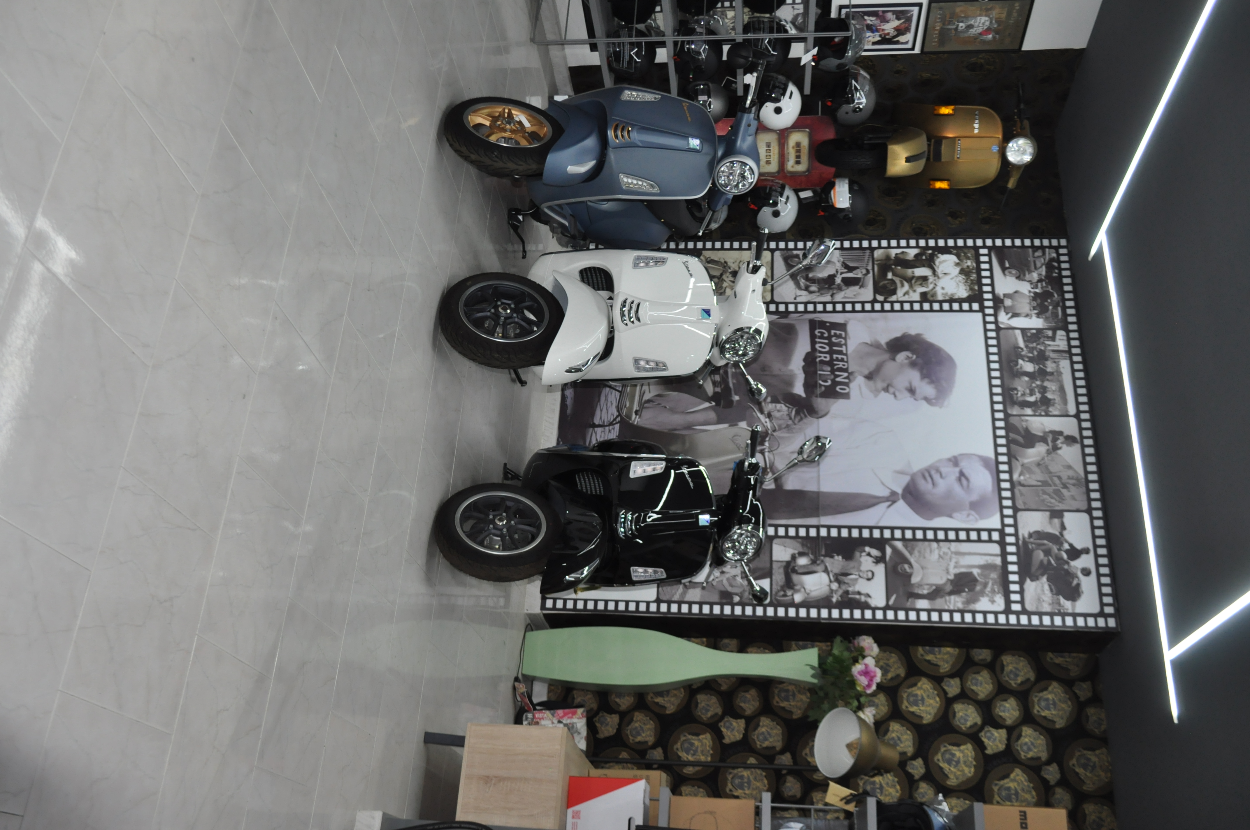 La nostra storia - ROAD RUNNER